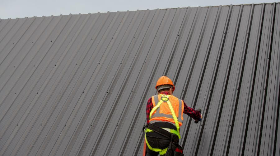 Professional metal roof installation services in Elma, WA